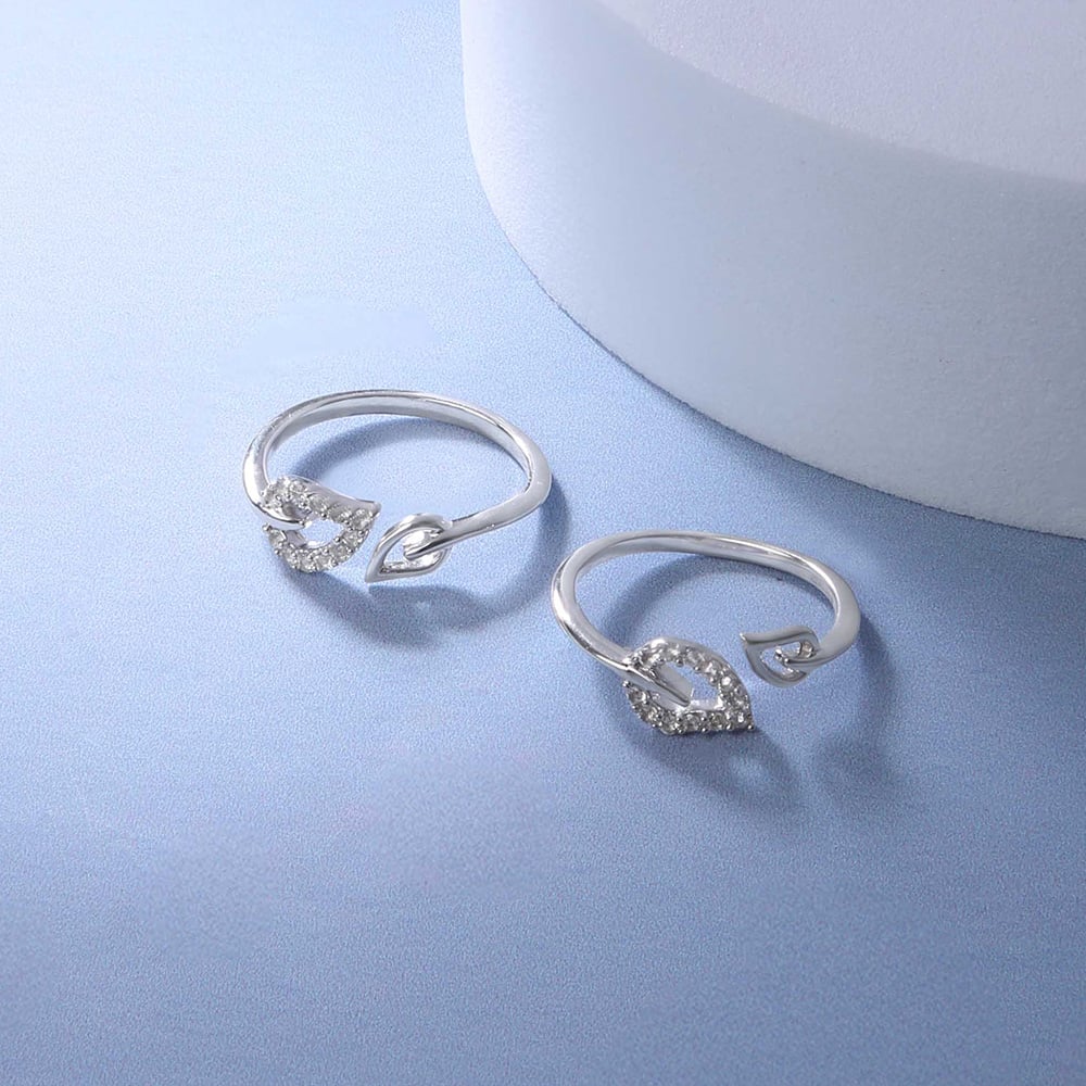 Dainty Heart Silver Toe Rings