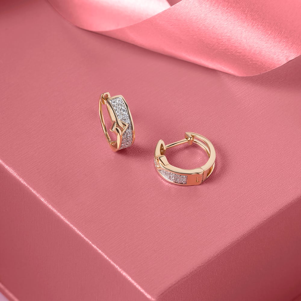 Elegant Vibes Gold & Diamond Hoop Earrings