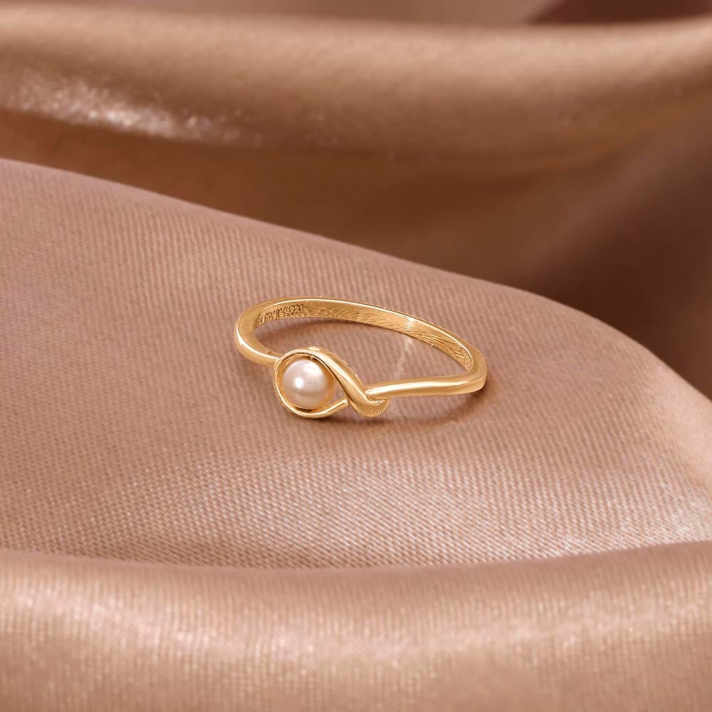 Twist Bloom Pearl Ring