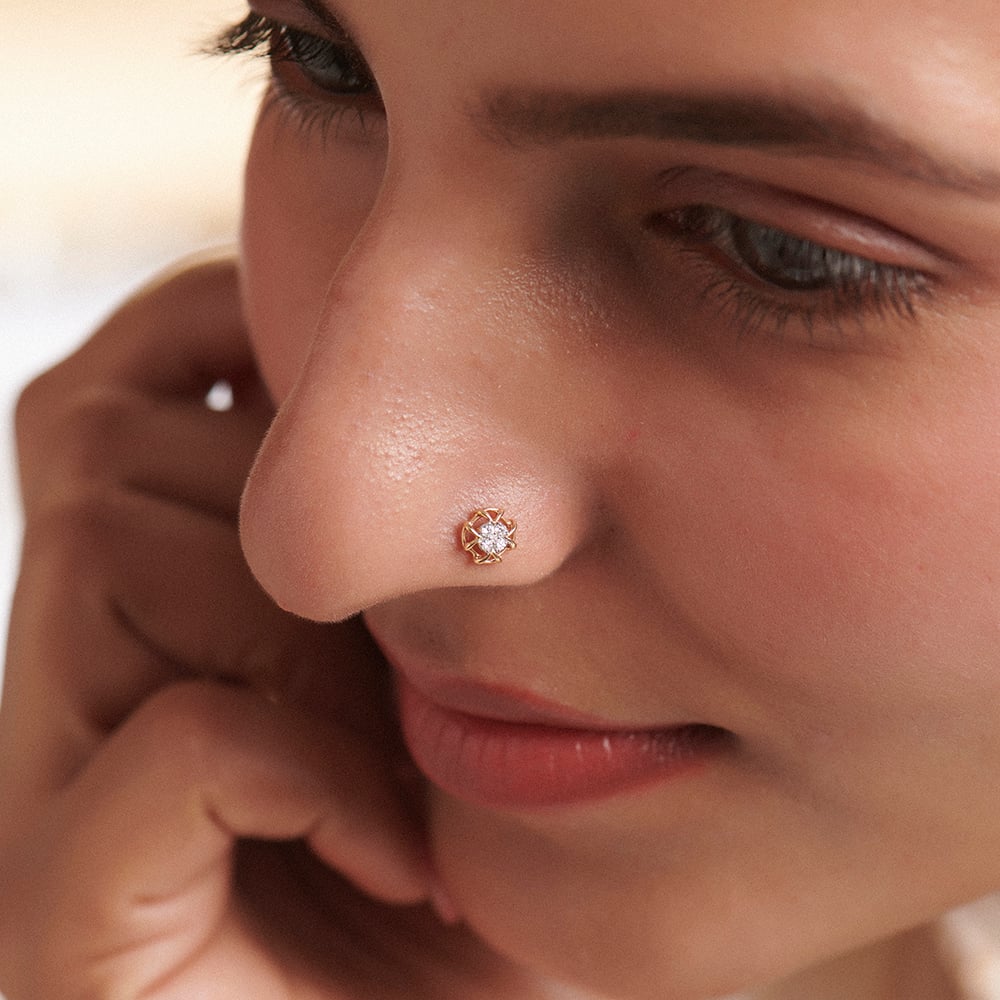 Radiant Diya Diamond Nose Pin,,hi-res thumbnail 2