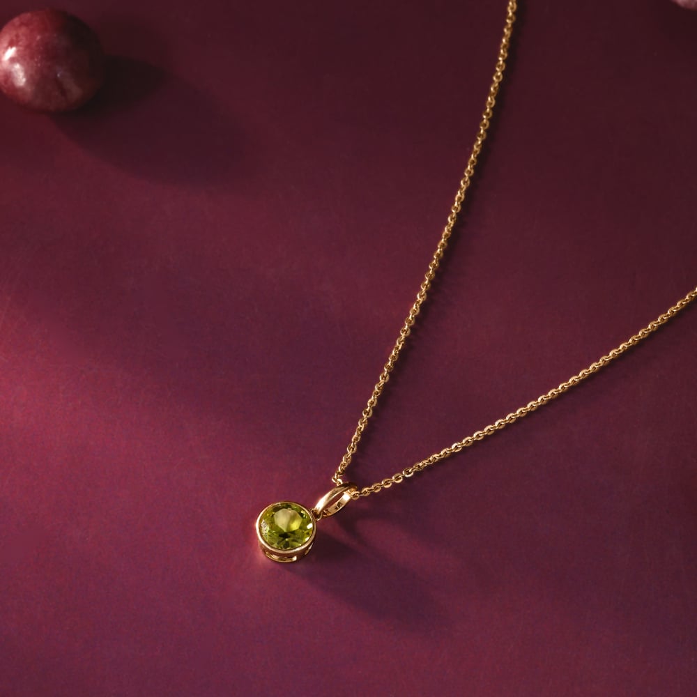 Fresh Light Peridot Gold Pendant