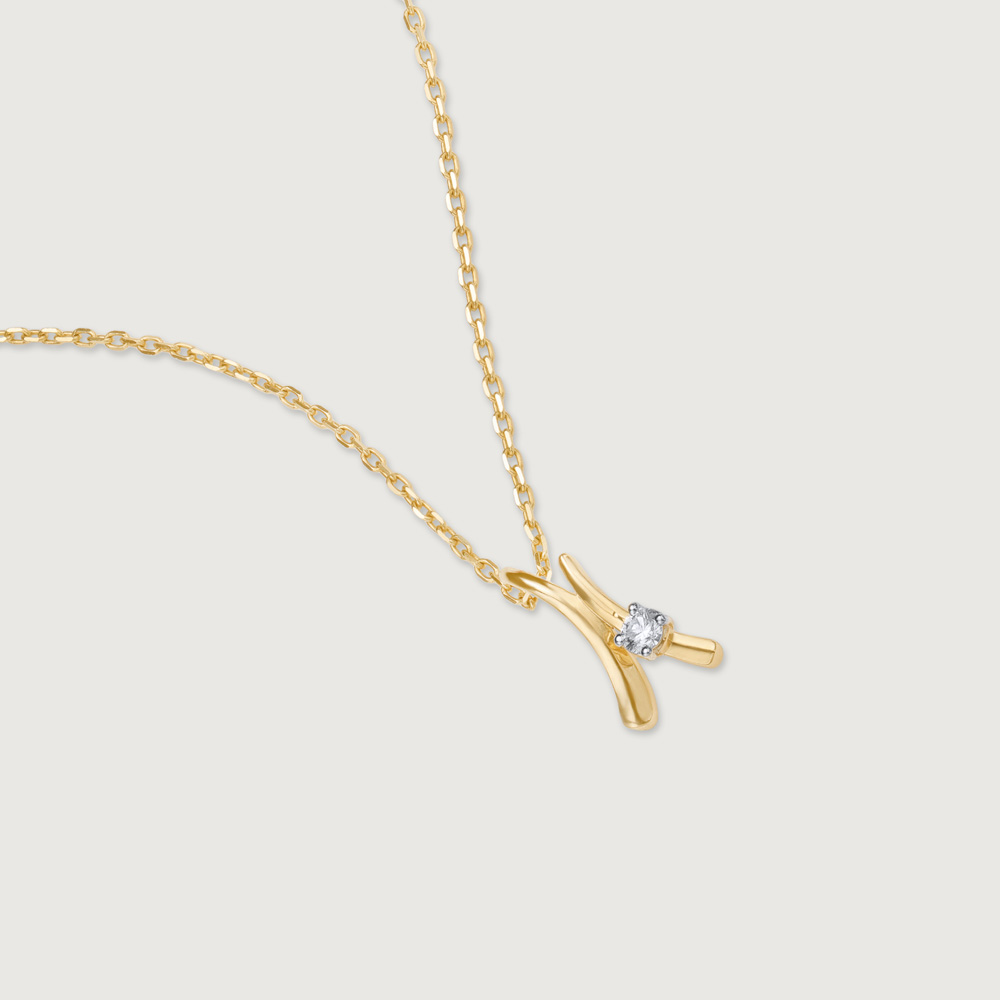 Petite Flair Diamond Pendant,,hi-res thumbnail 4