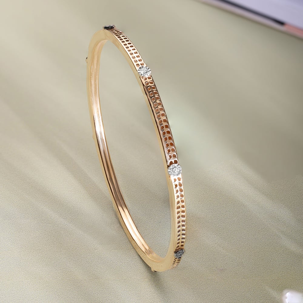 Modern Gleam Diamond Bangle