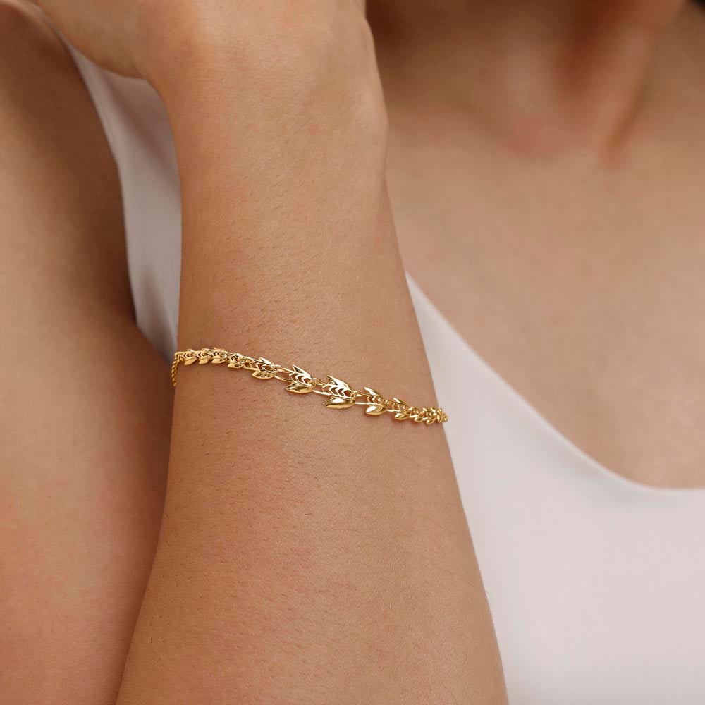Radiant Lotus Gold Bracelet