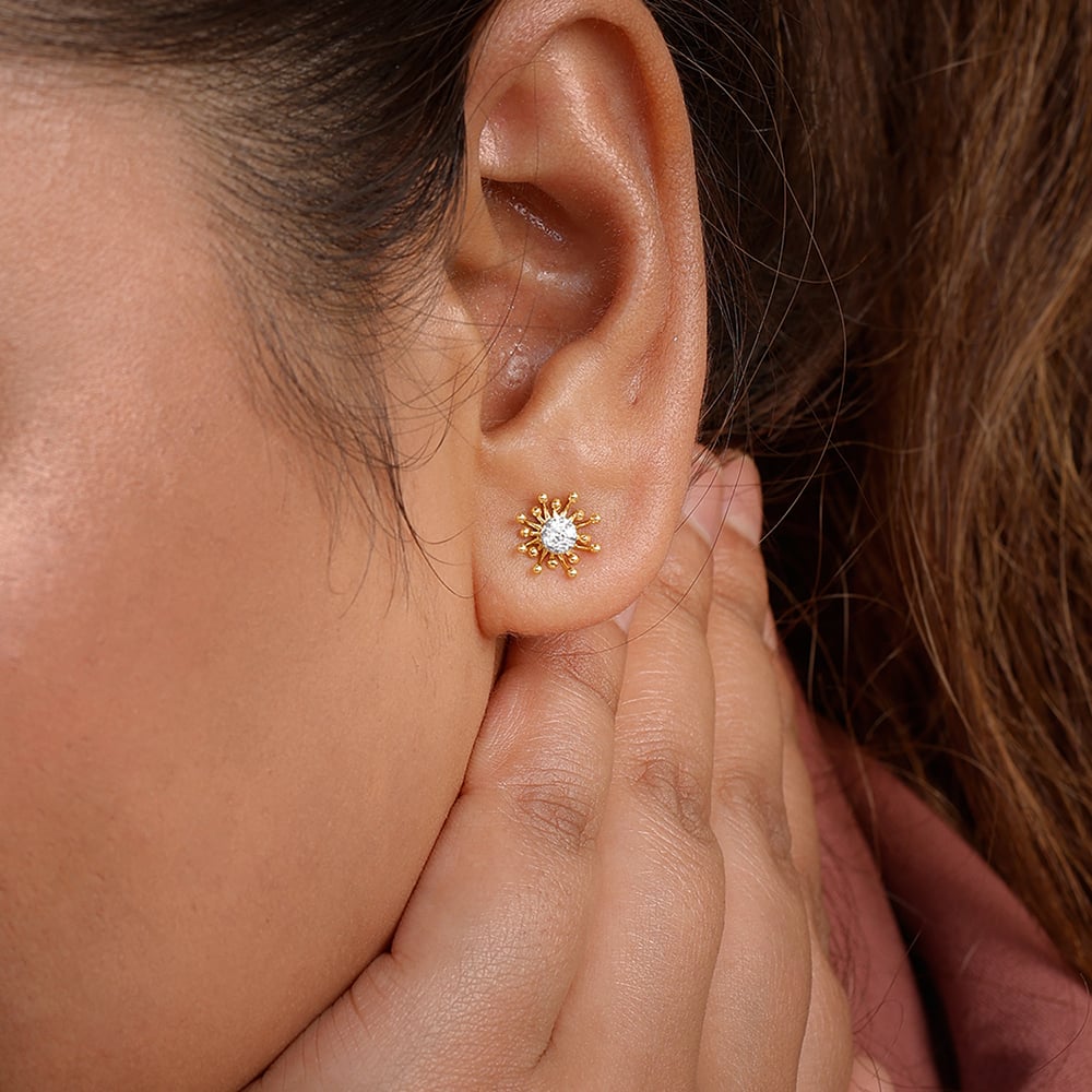 Luminous Aura Diamond Stud Earrings,,hi-res thumbnail 2