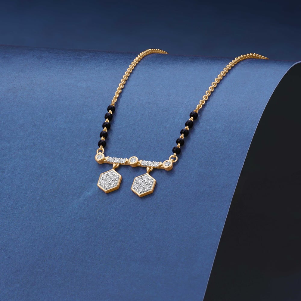 Chic Geometric Diamond Mangalsutra