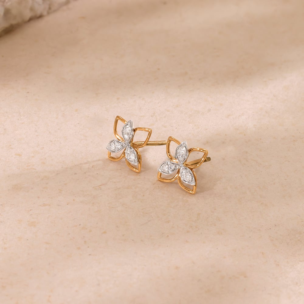 Exquisite Flourishing Diamond Platinum Gold Stud Earrings