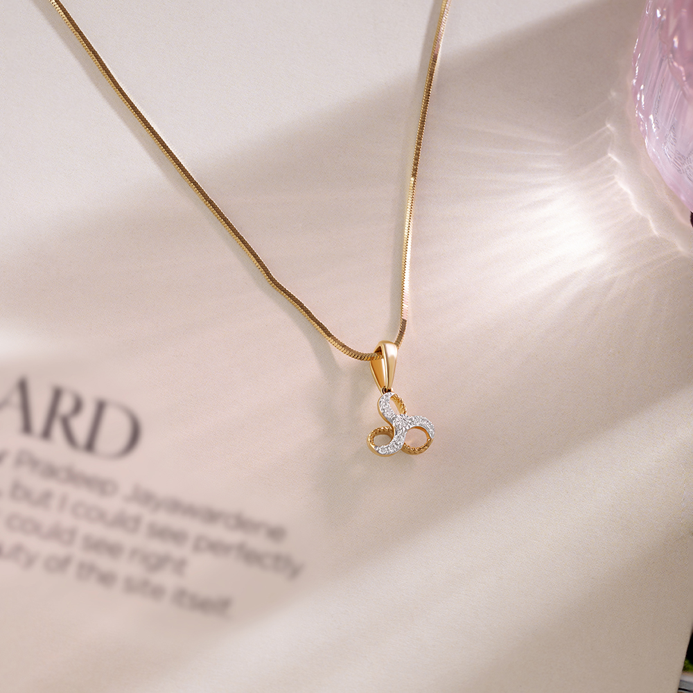 Buy Lippan Filigree Gold Diamond Pendant Online Mia by Tanishq