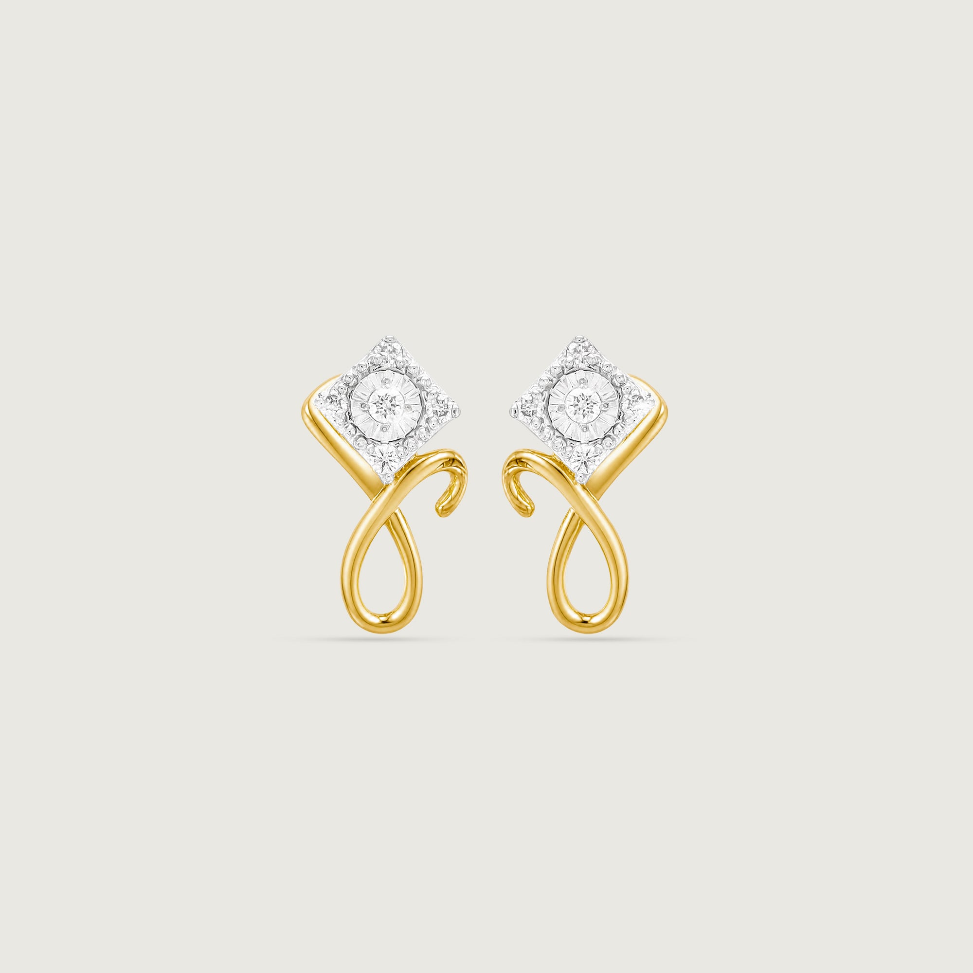 Fluid Frame Diamond Stud Earrings