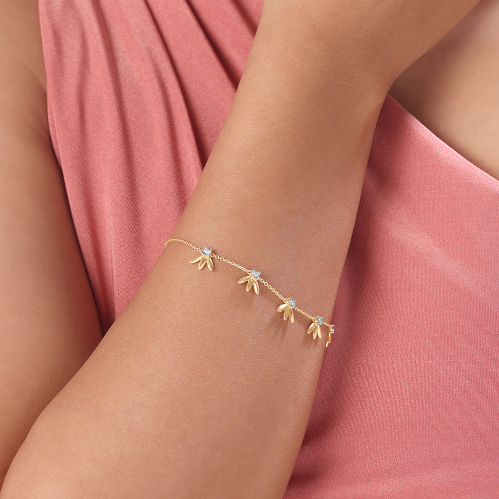 Playful Sparkle Leaf Diamond Bracelet,,hi-res thumbnail 2