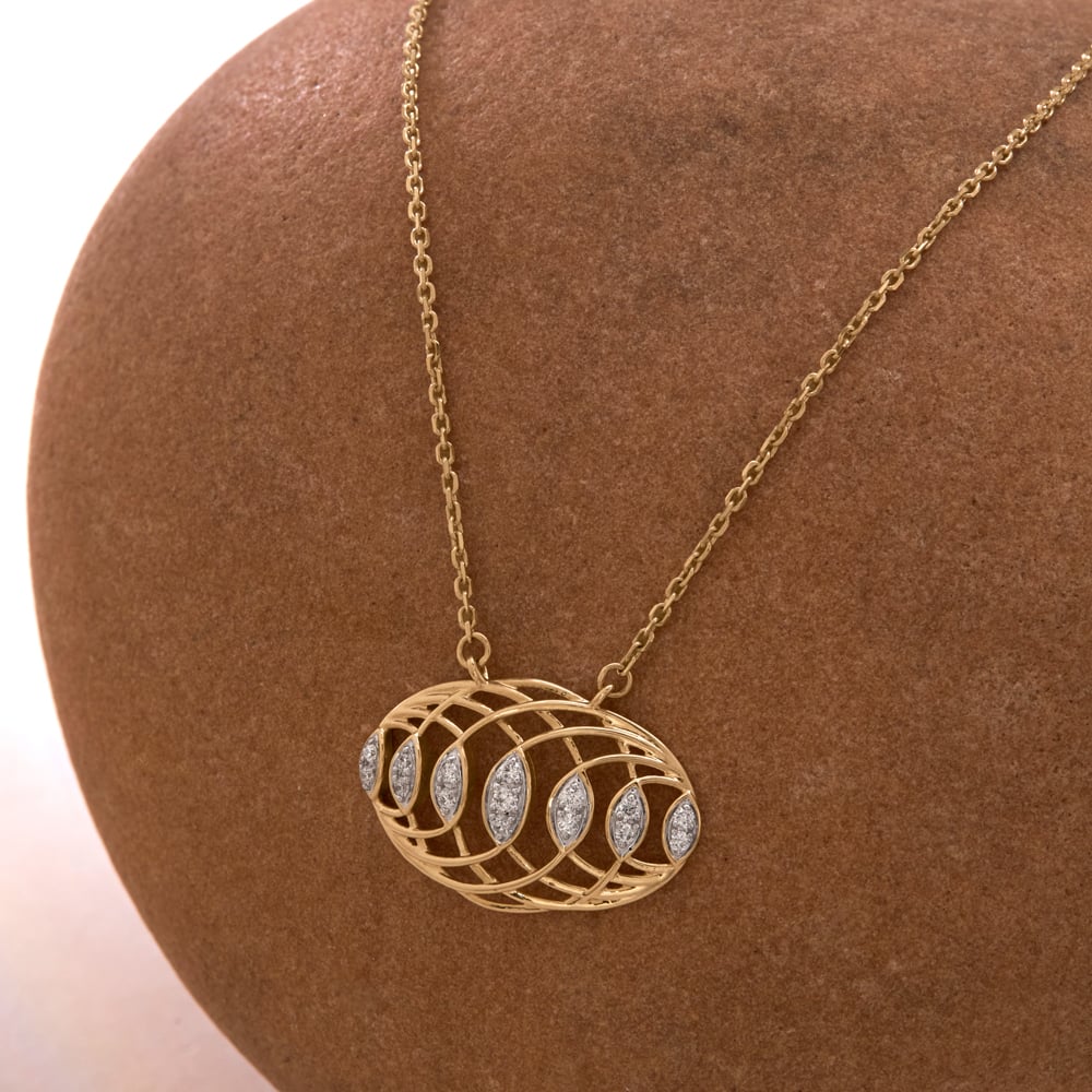 Interwoven Rhythm Diamond Necklace