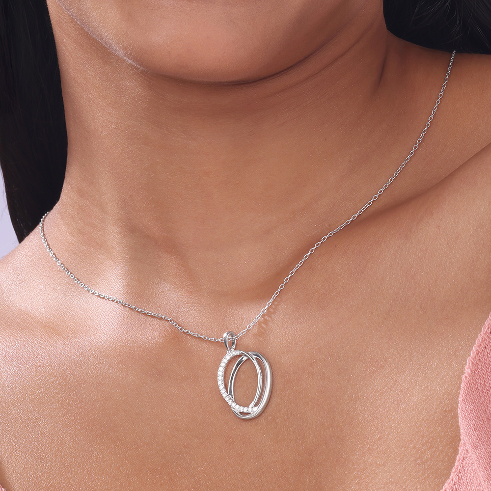 Interlinked Loop Silver Necklace,,hi-res thumbnail 2