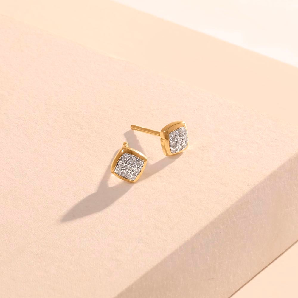 Soft Frame Diamond Stud Earrings