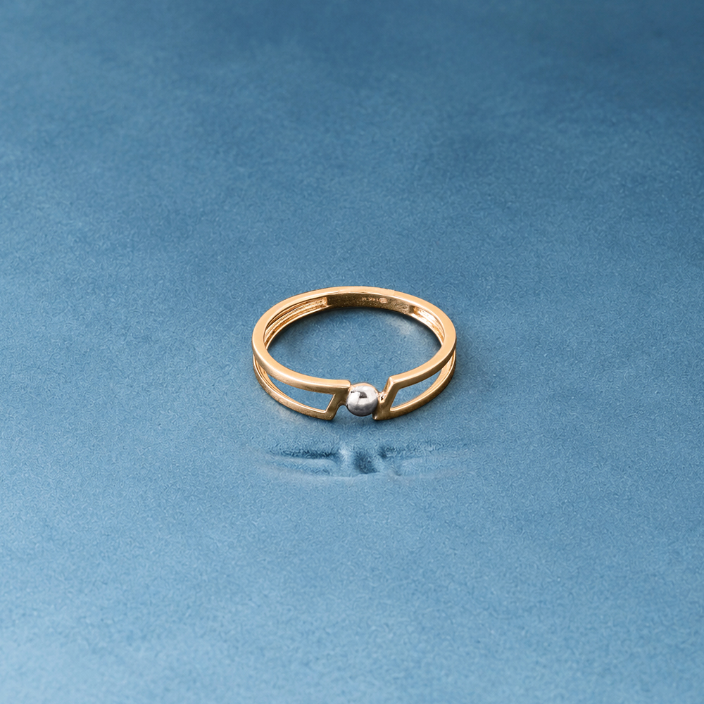 Dynamic Twisted Gold Ring