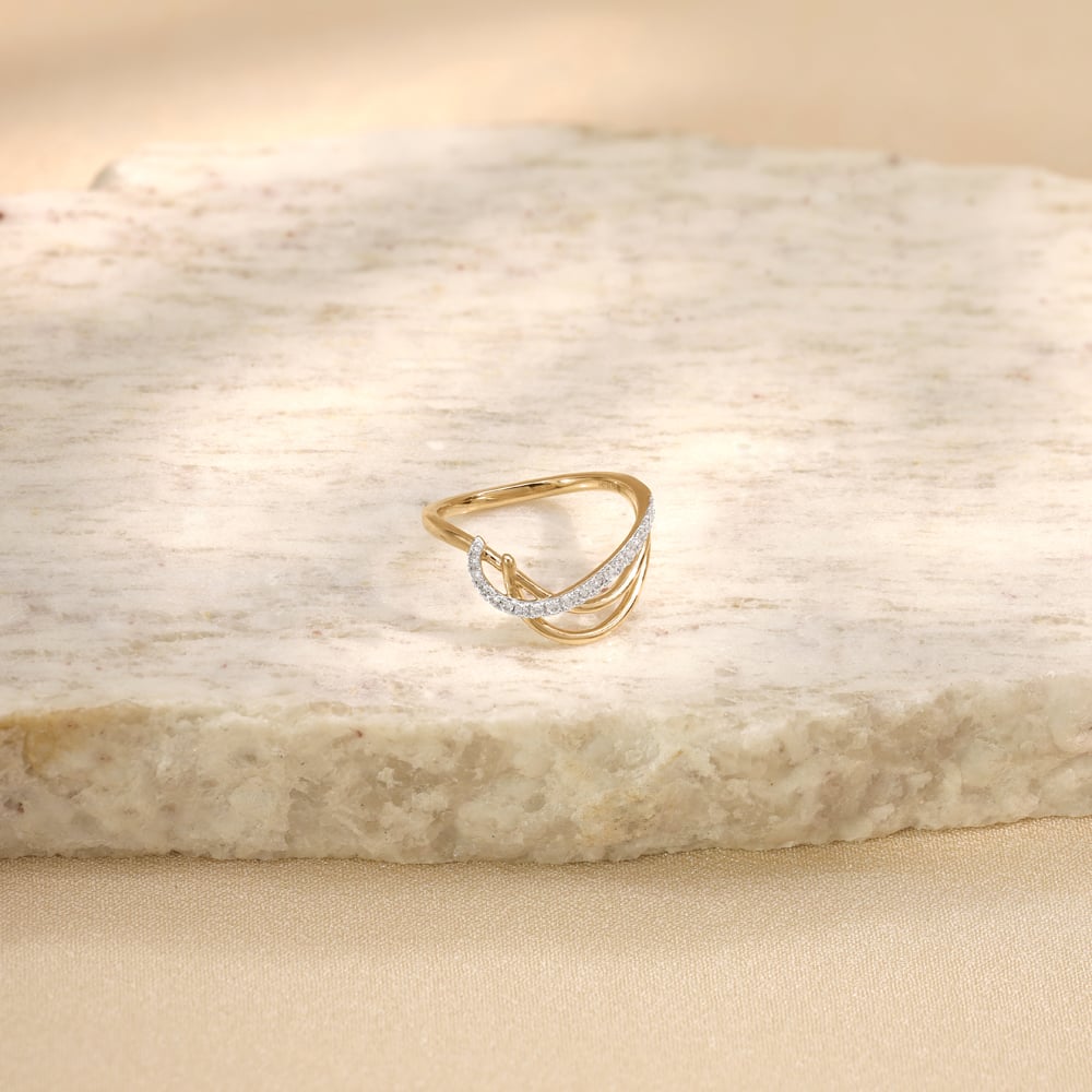 Fluid Poise Diamond Ring