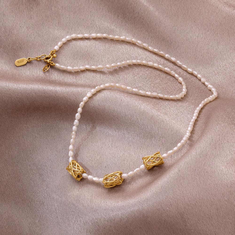 Buy Golden Lattice Pearl Chain Online Mia by Tanishq - Main Image