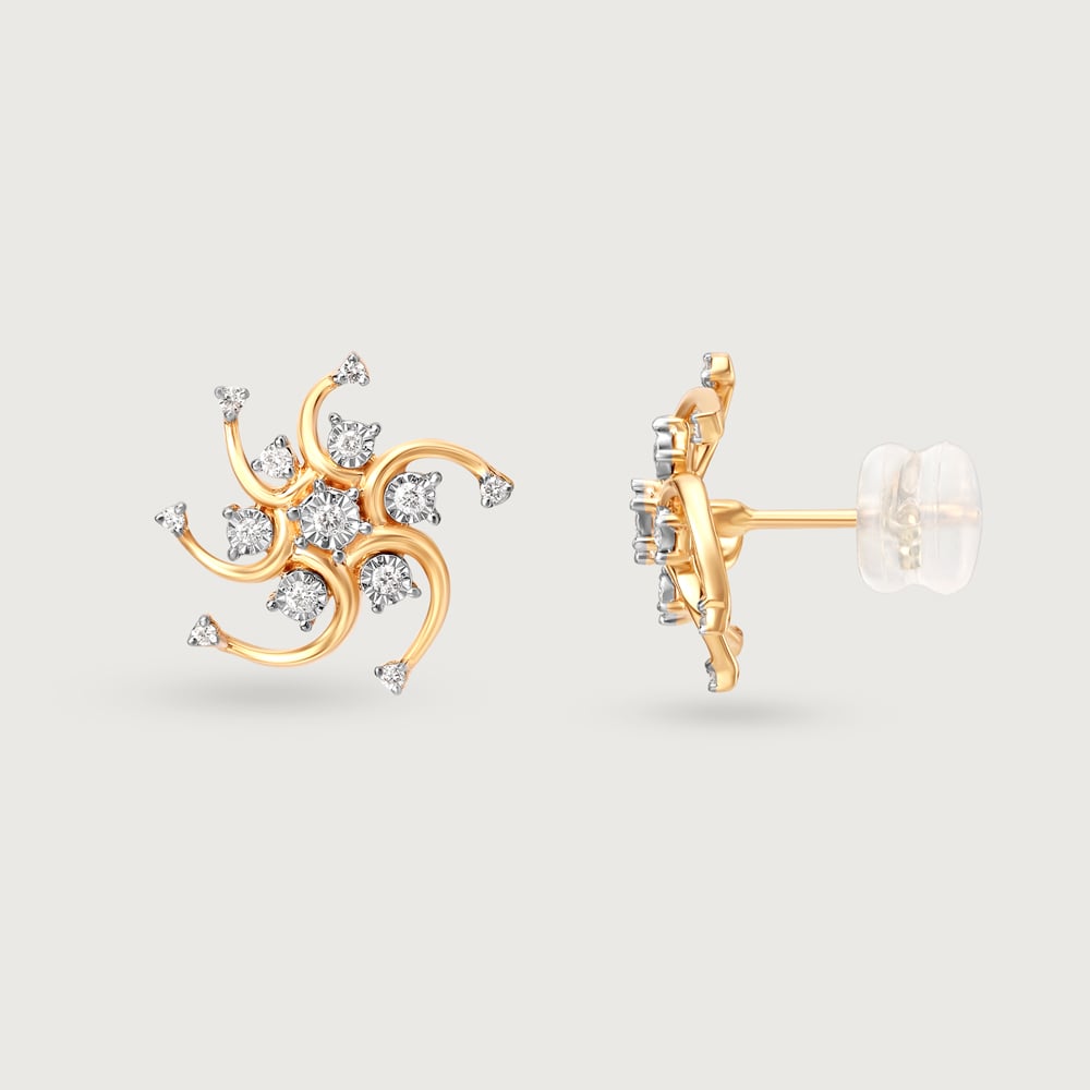 Star struck Nakshatra Whimsy 14KT Diamond Stud Earrings,,hi-res thumbnail 3