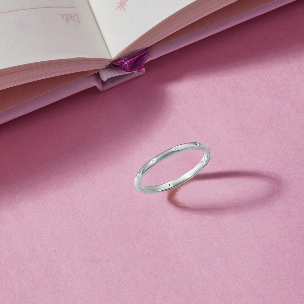 Chic Minimalist Silver Ring