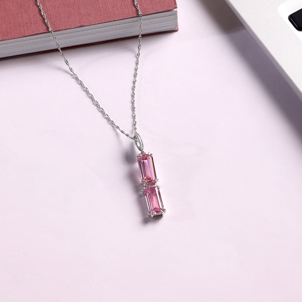 Elegant Glow Silver Necklace